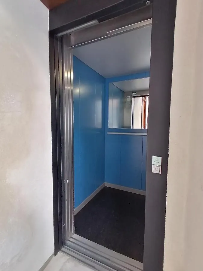 Casita Bustos Tavera Seville Apartment